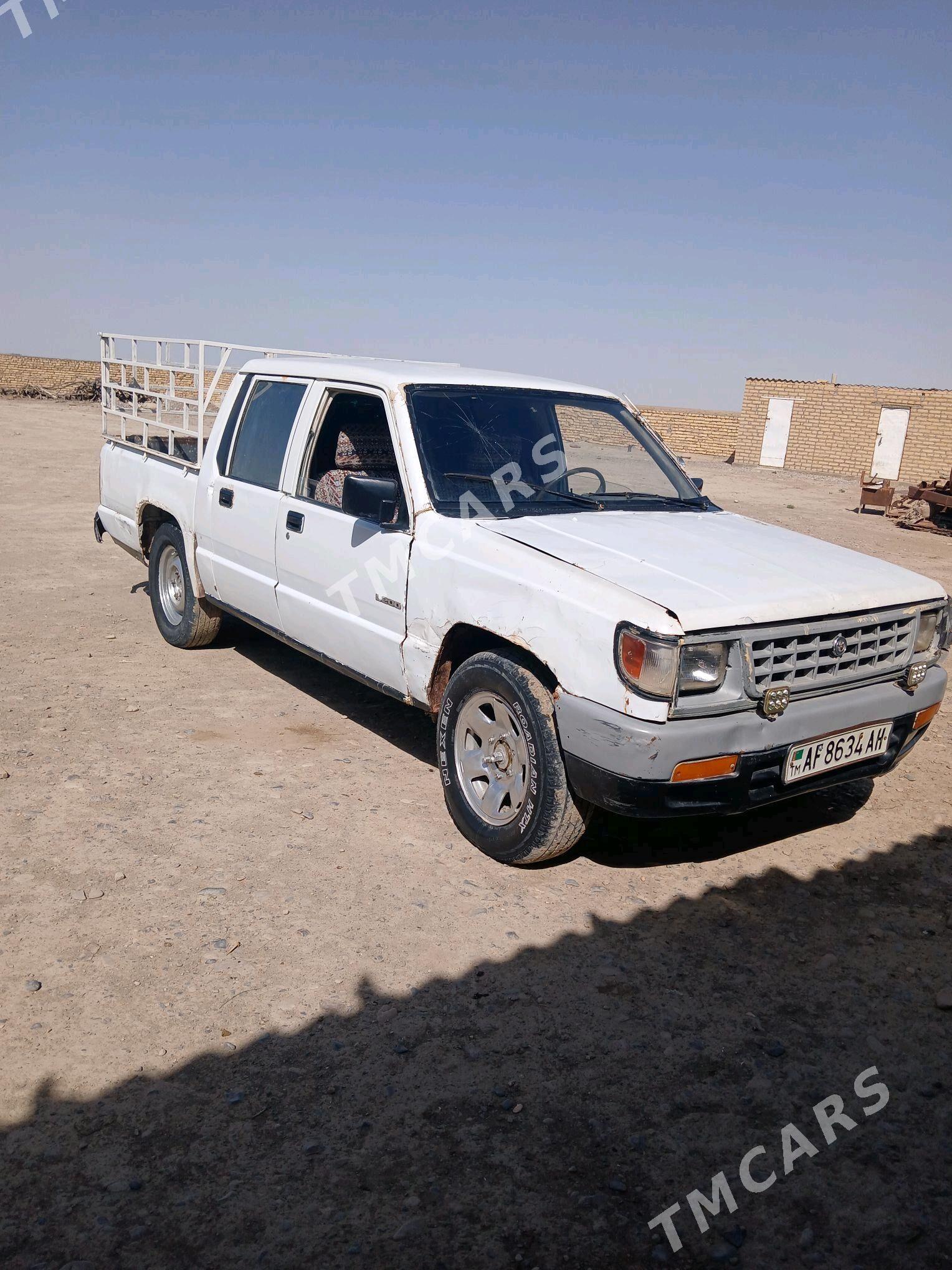 Mitsubishi L200 1993 - 30 000 TMT - Kaka - img 3