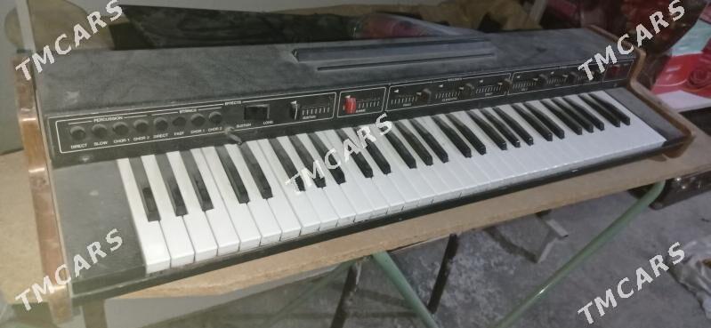 Vermono piano sintizator - Анев - img 2