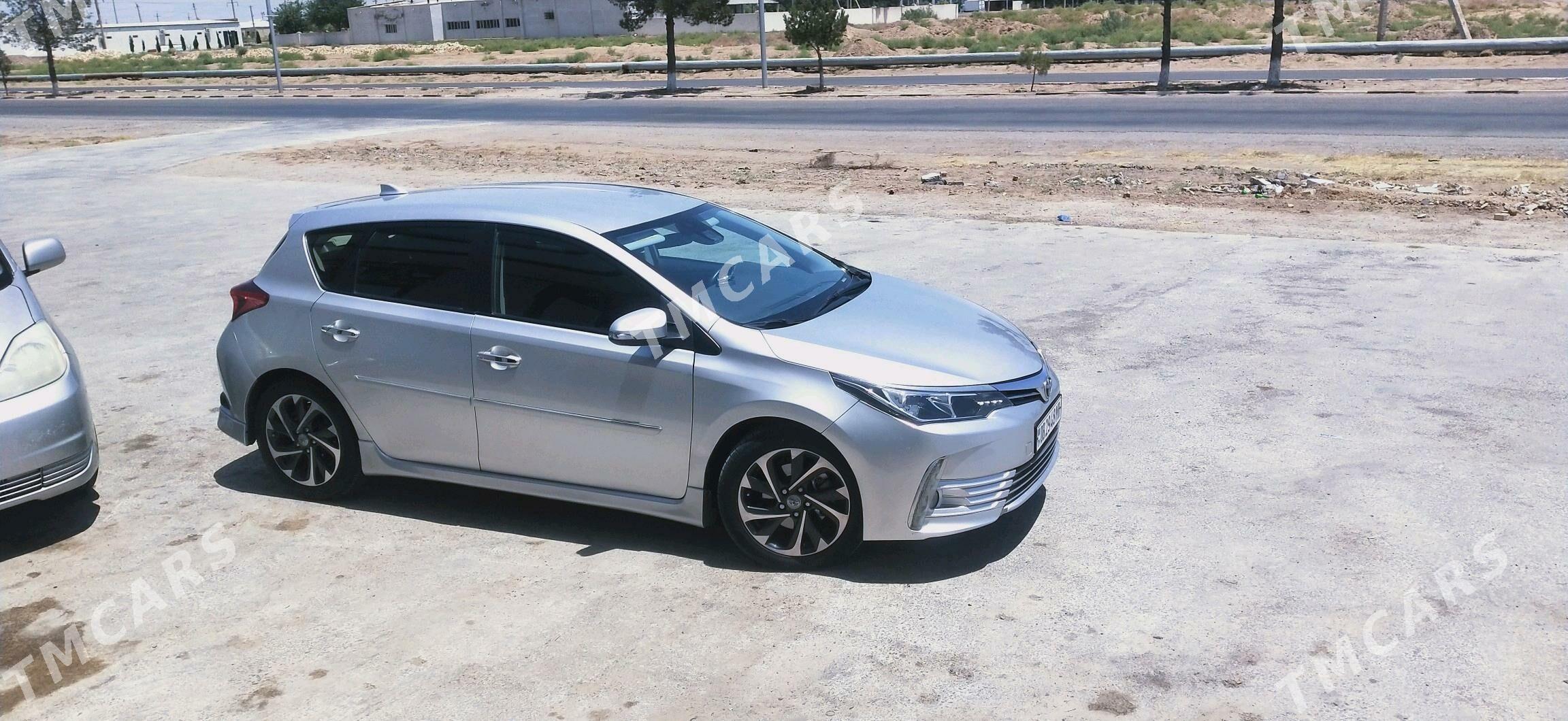 Toyota Corolla 2018 - 165 000 TMT - Мары - img 8