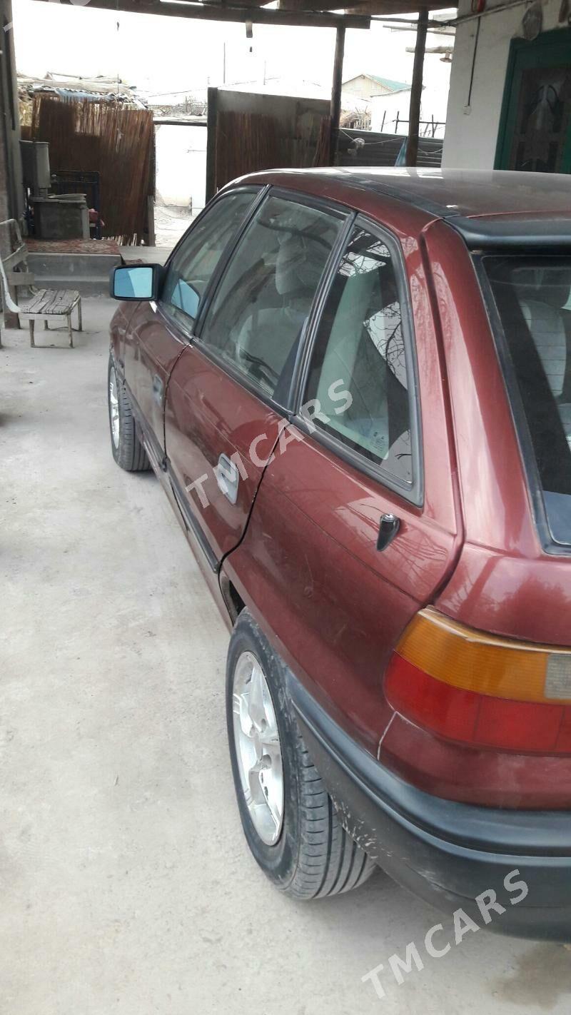 Opel Astra 1994 - 40 000 TMT - Кёнеургенч - img 4