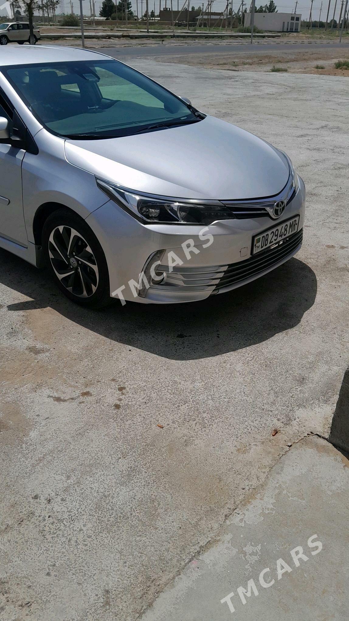 Toyota Corolla 2018 - 165 000 TMT - Мары - img 4