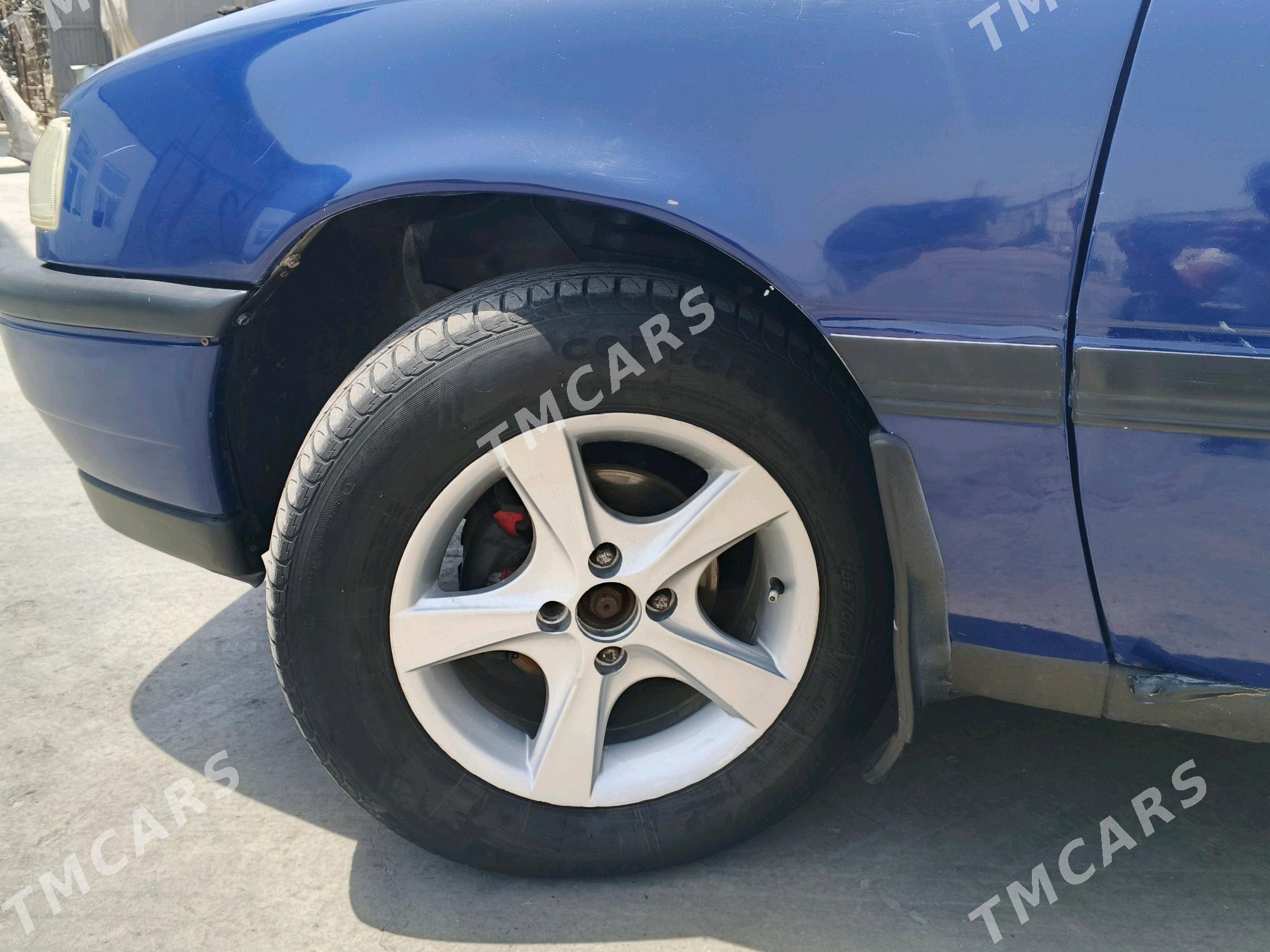 Opel Vectra 1991 - 30 000 TMT - Mary - img 10