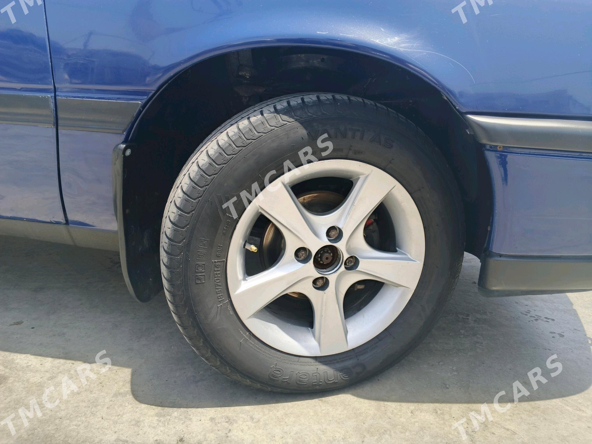 Opel Vectra 1991 - 30 000 TMT - Mary - img 6