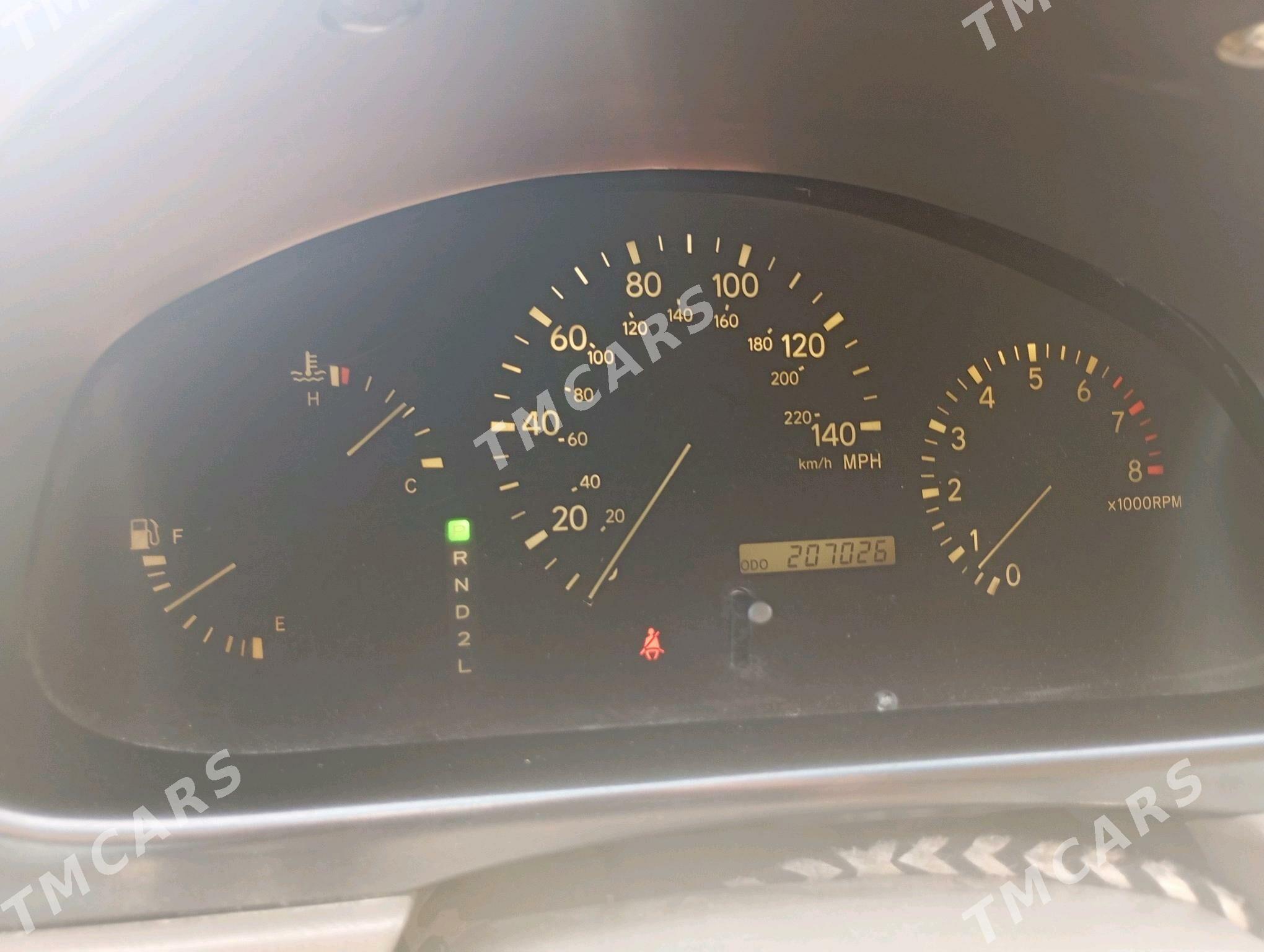 Lexus RX 300 2000 - 140 000 TMT - Халач - img 2