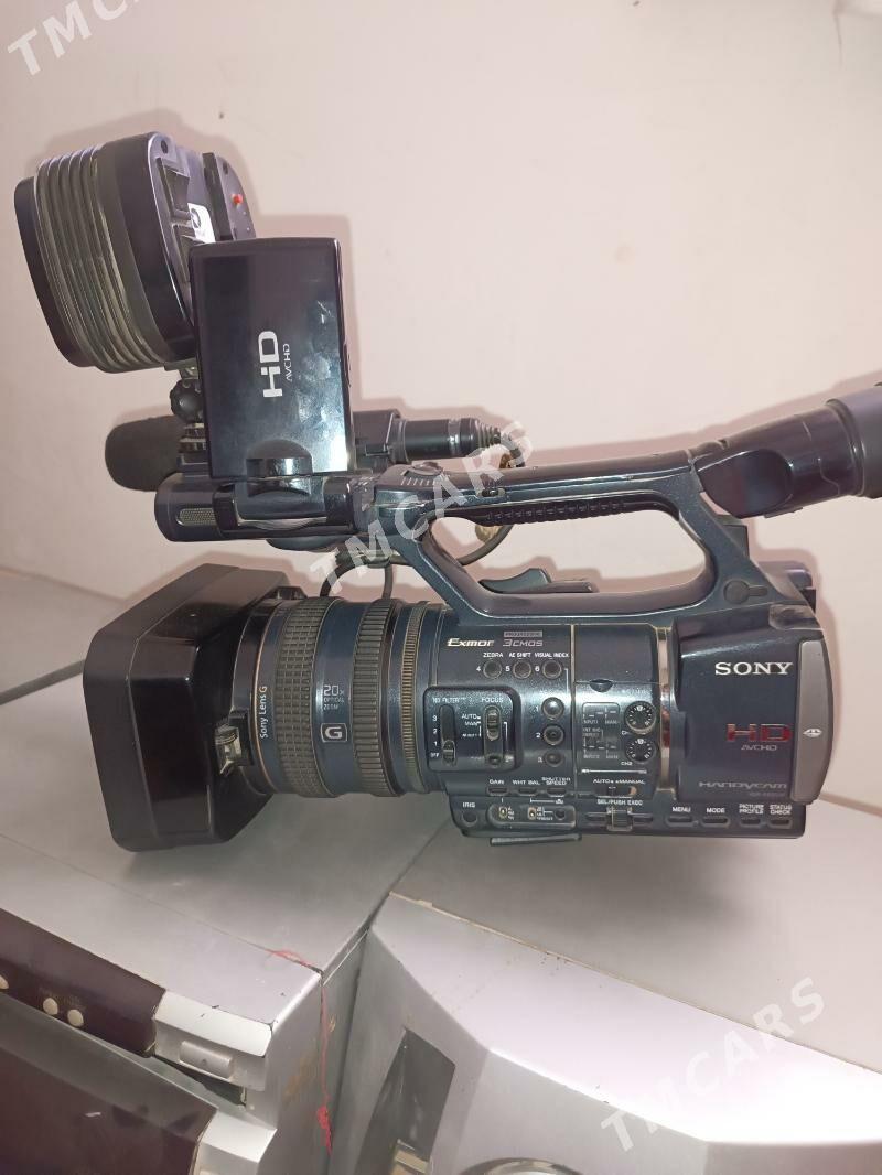SONY 2000E - Mary - img 3