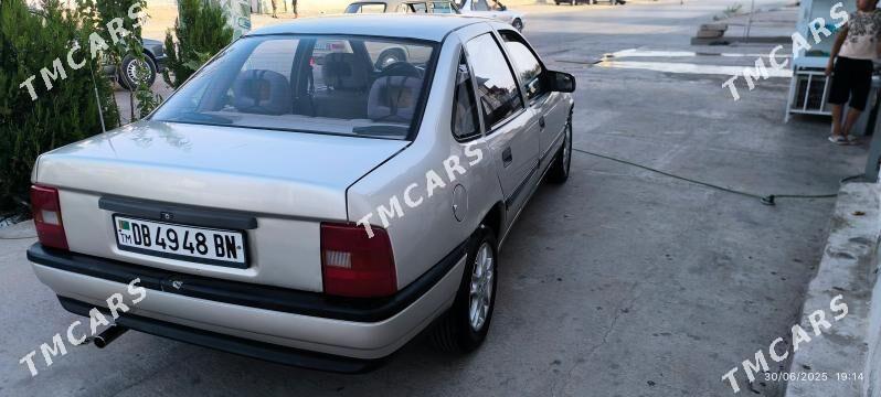 Opel Vectra 1990 - 36 000 TMT - Balkanabat - img 7