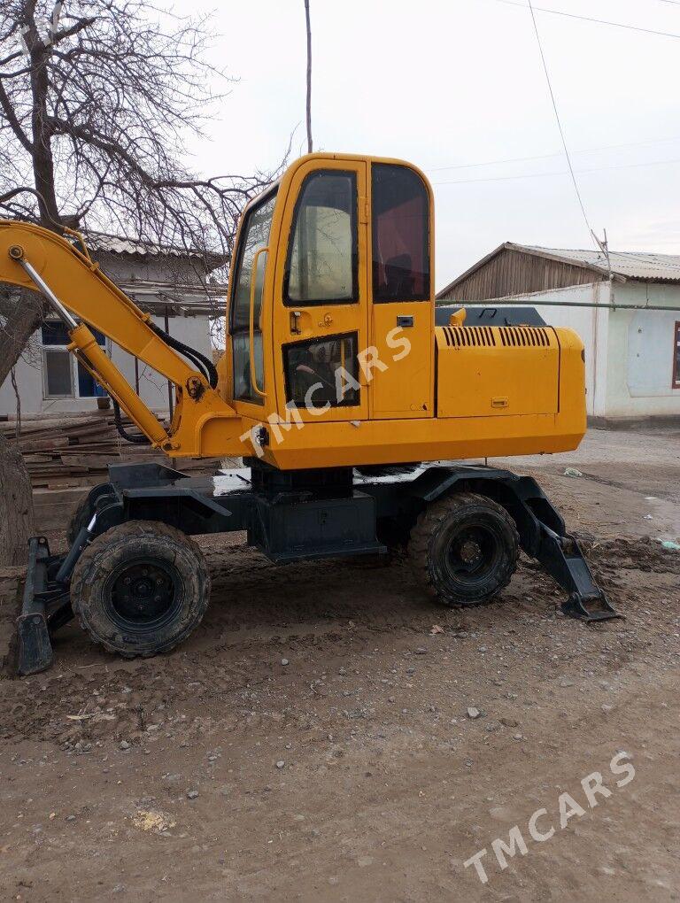 XCMG LW300F 2010 - 300 000 TMT - Дянев - img 4