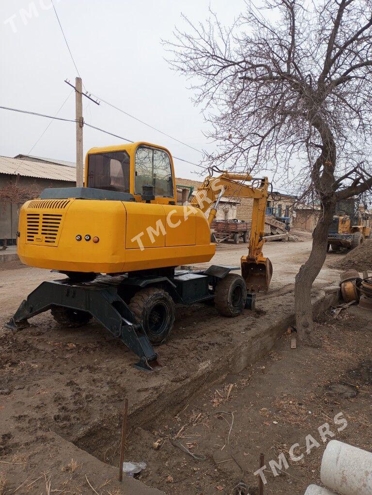 XCMG LW300F 2010 - 300 000 TMT - Дянев - img 3