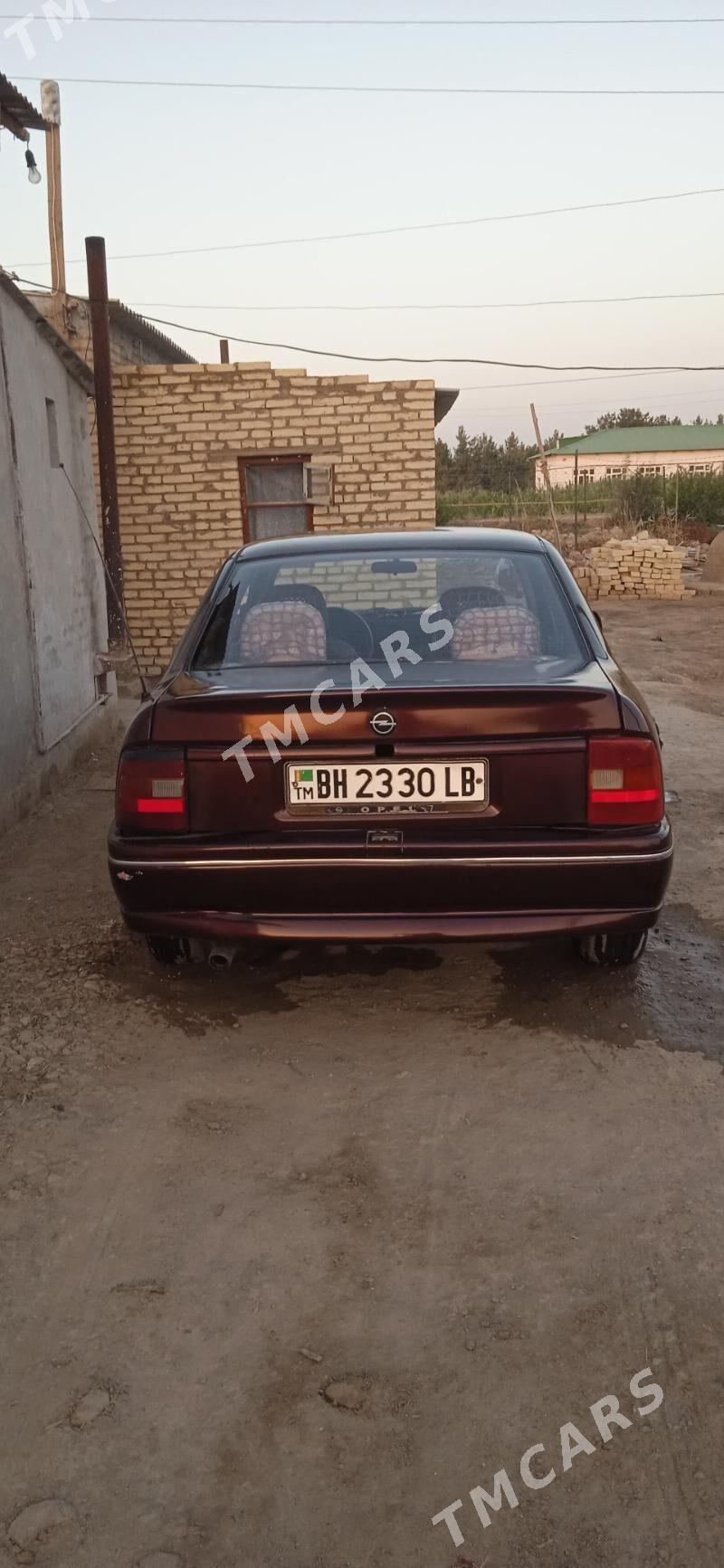 Opel Vectra 1991 - 20 000 TMT - Dänew - img 2