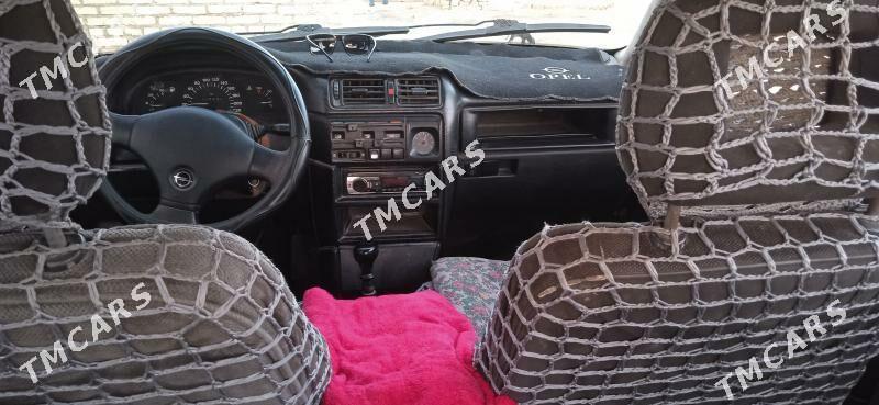 Opel Vectra 1991 - 20 000 TMT - Dänew - img 6