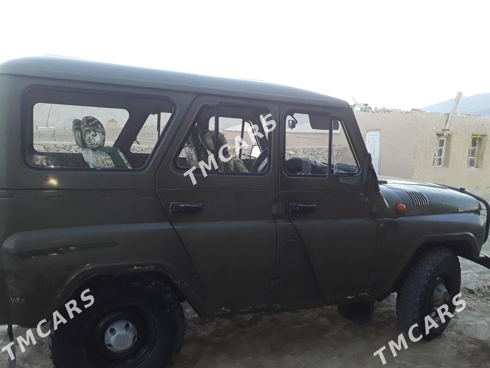 UAZ 469 2002 - 50 000 TMT - Бахарден - img 5