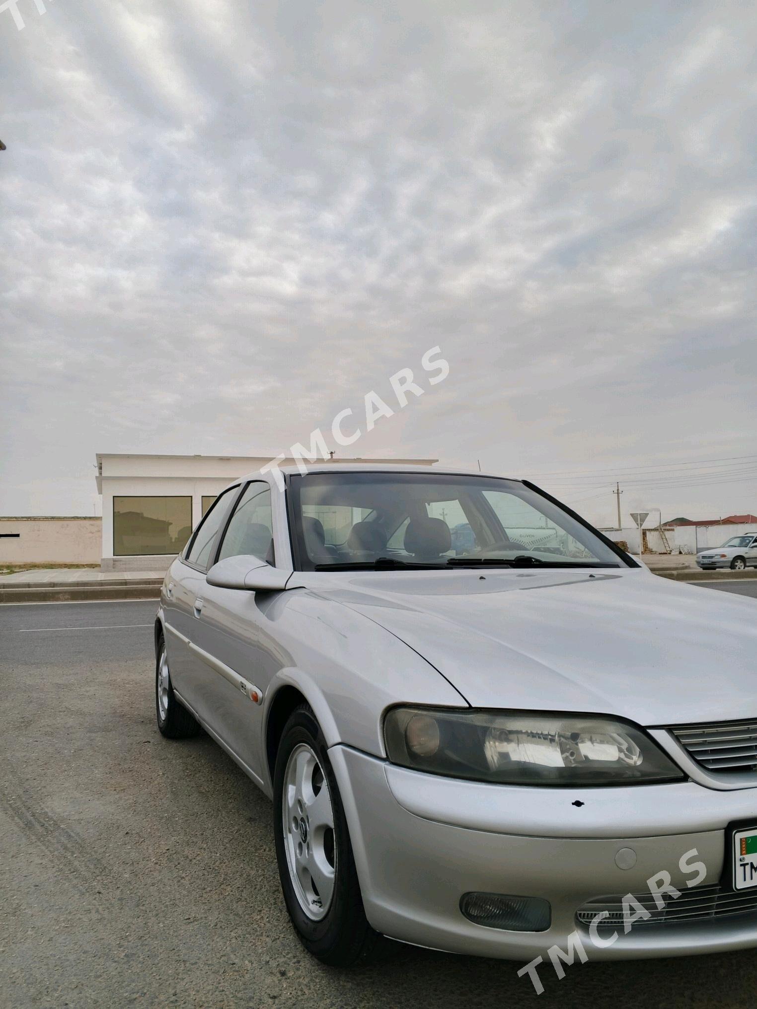 Opel Vectra 1998 - 55 000 TMT - Джебел - img 5