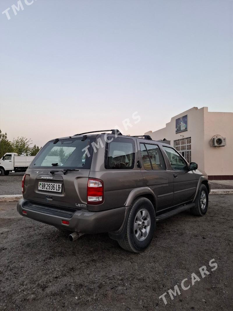 Nissan Pathfinder 2001 - 110 000 TMT - Сейди - img 2