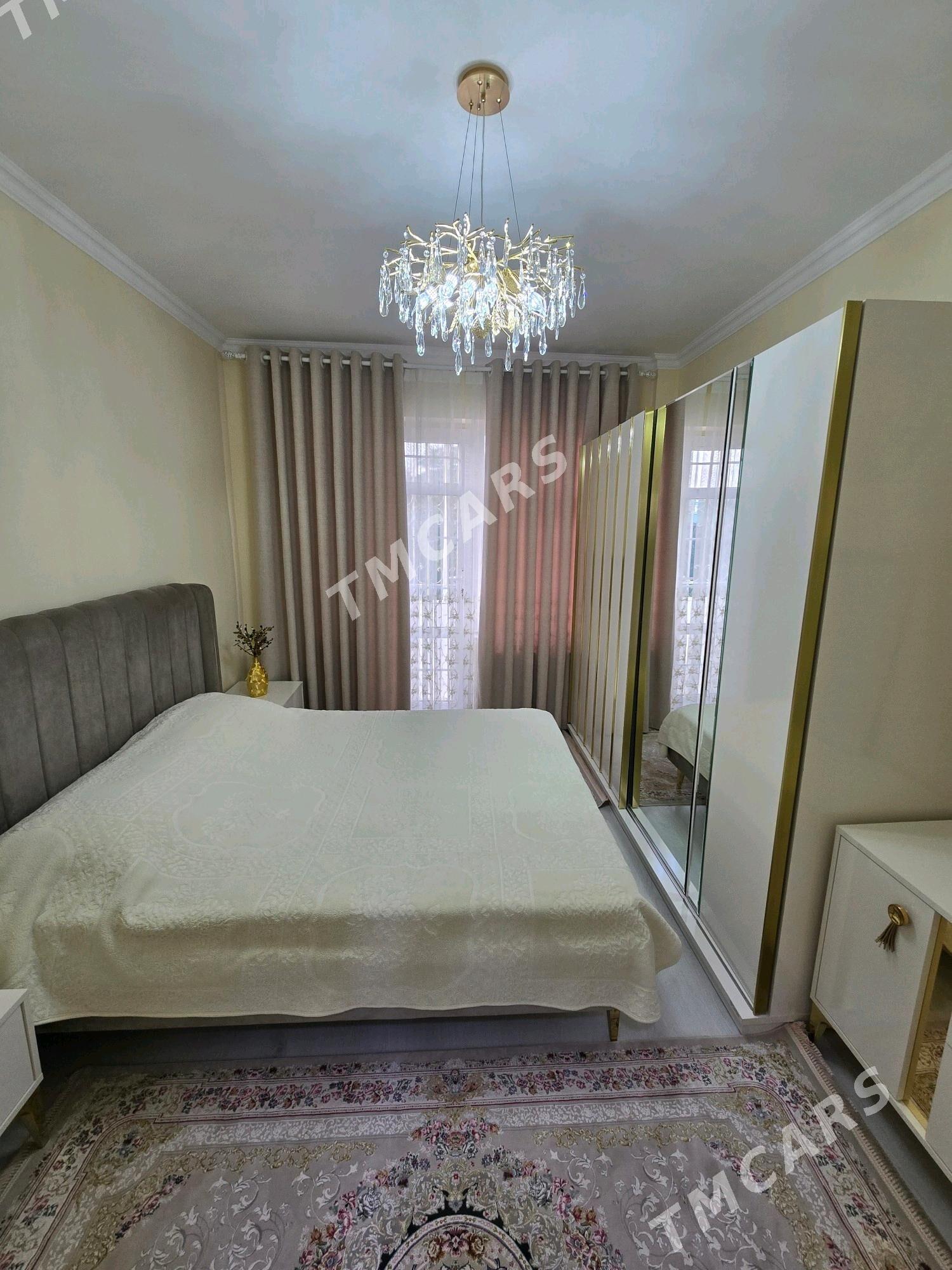 ЦЕНТР 3 ЭТАЖ 2 КОМНАТНАЯ  - Aşgabat - img 6