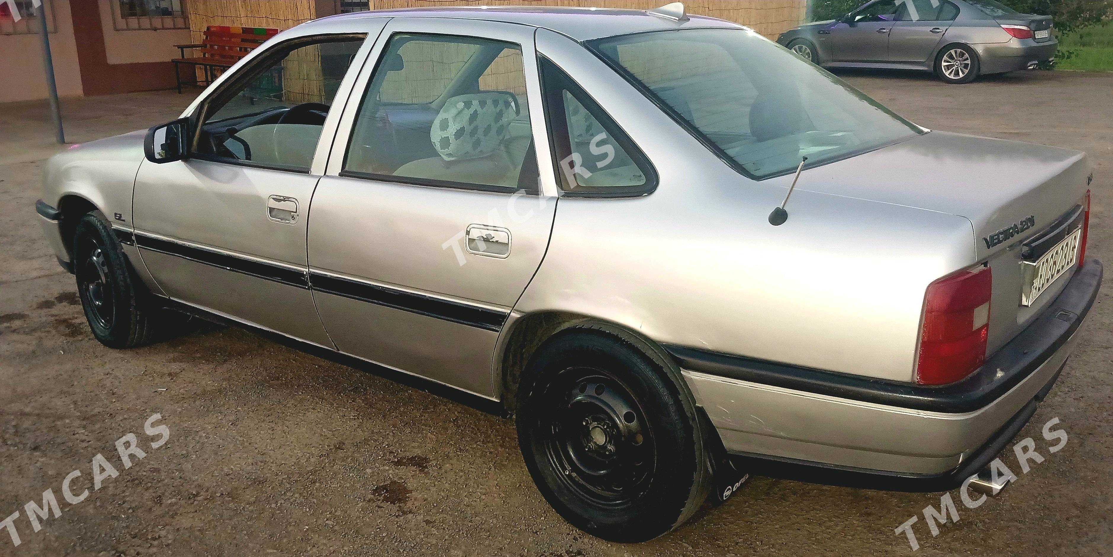 Opel Vectra 1989 - 32 000 TMT - Койтендаг - img 2