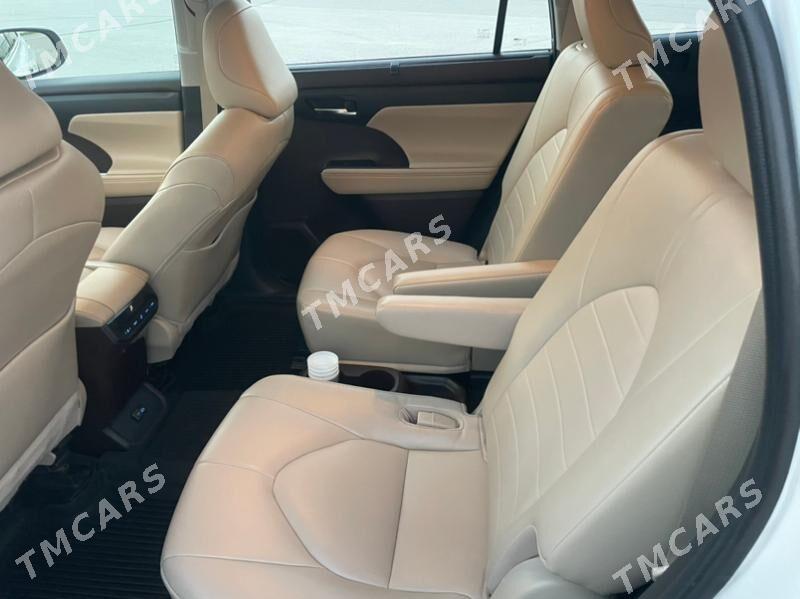 Toyota Highlander 2022 - 660 000 TMT - Aşgabat - img 3