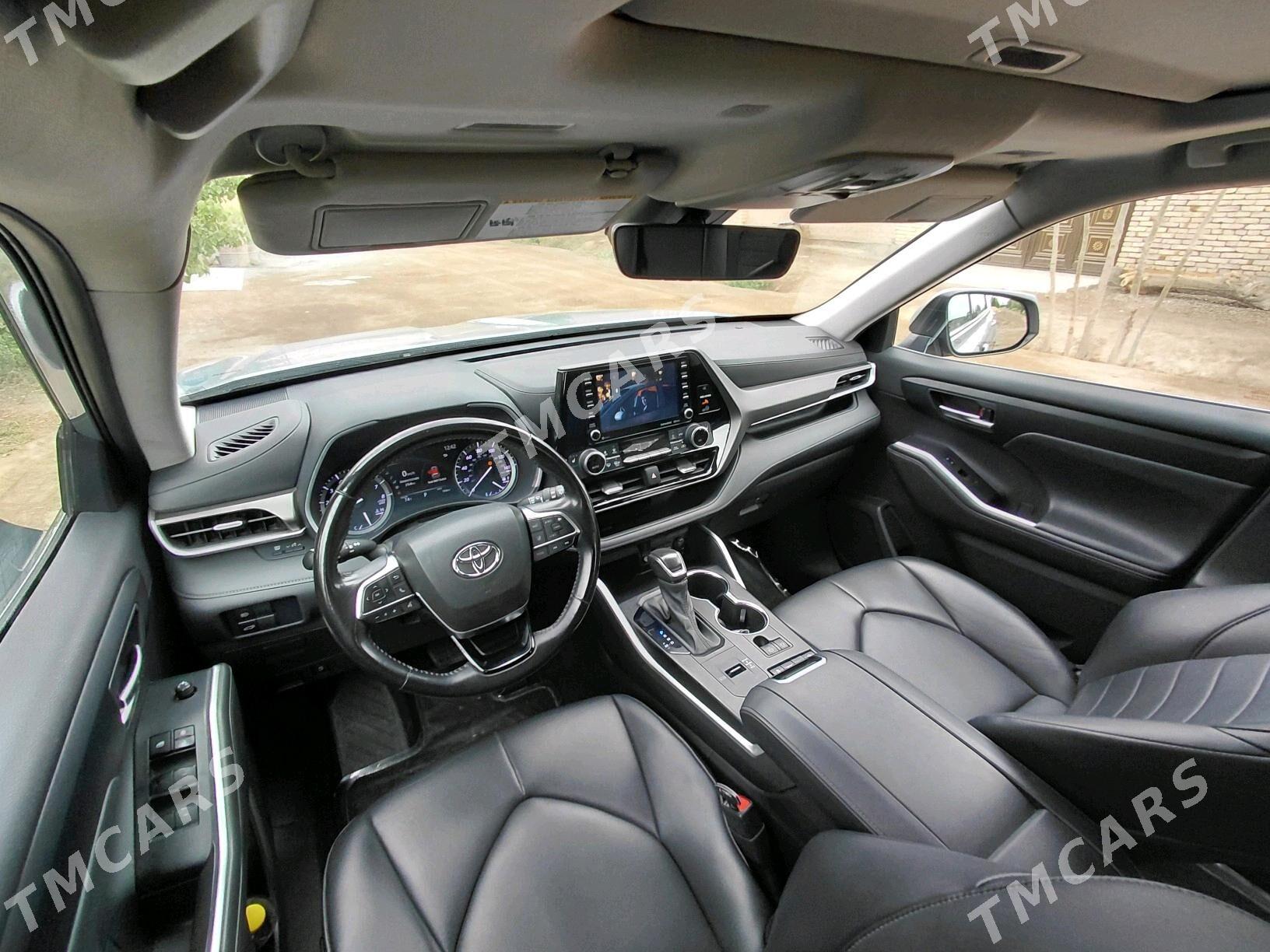 Toyota Highlander 2020 - 495 000 TMT - Дашогуз - img 6
