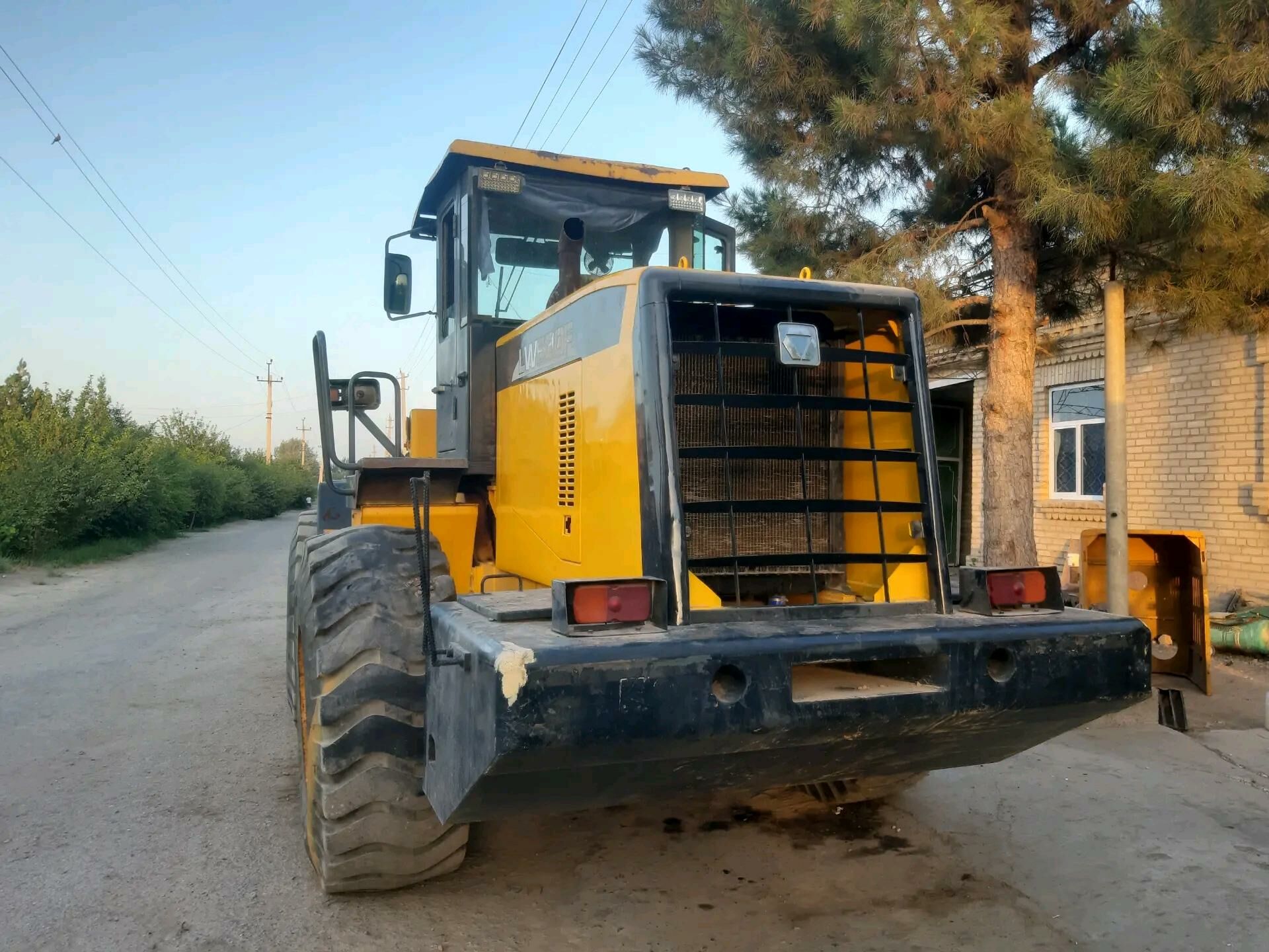 XCMG LW500F 2011 - 400 000 TMT - Sakar - img 2