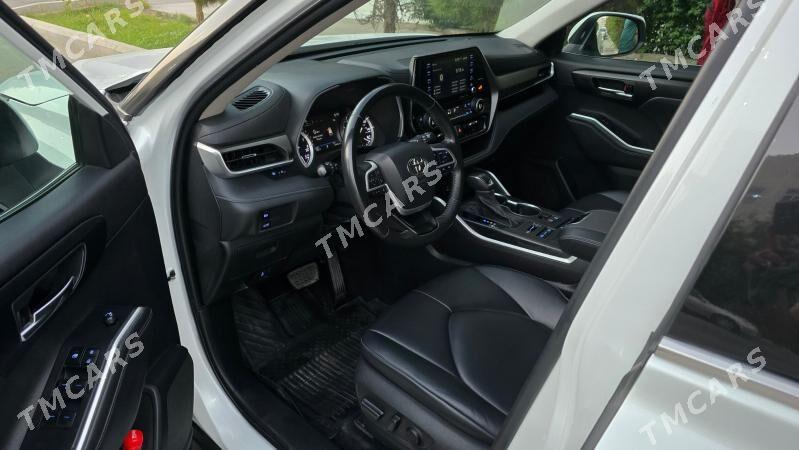 Toyota Highlander 2023 - 559 000 TMT - Мары - img 3