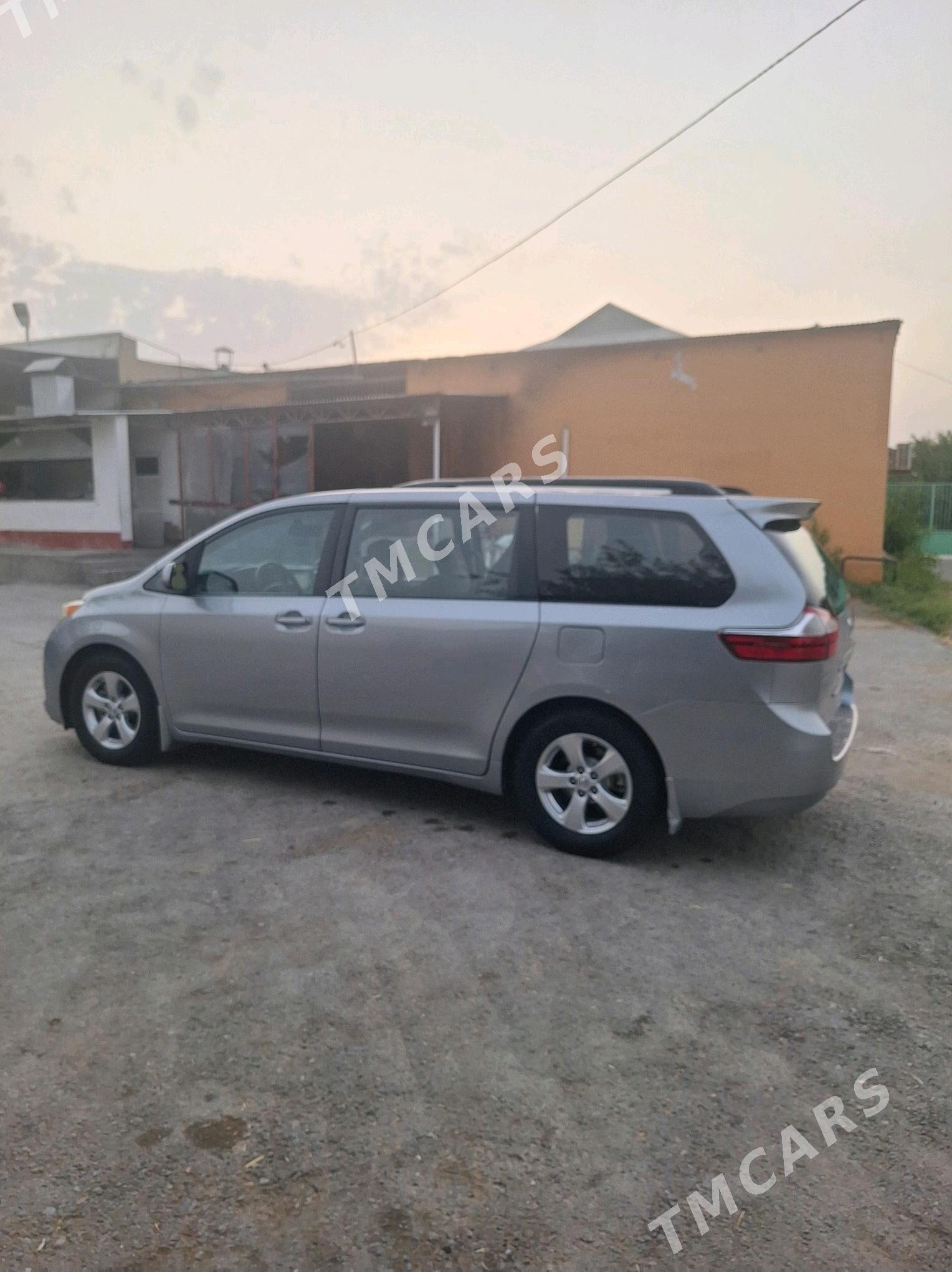 Toyota Sienna 2015 - 339 000 TMT - Bäherden - img 2
