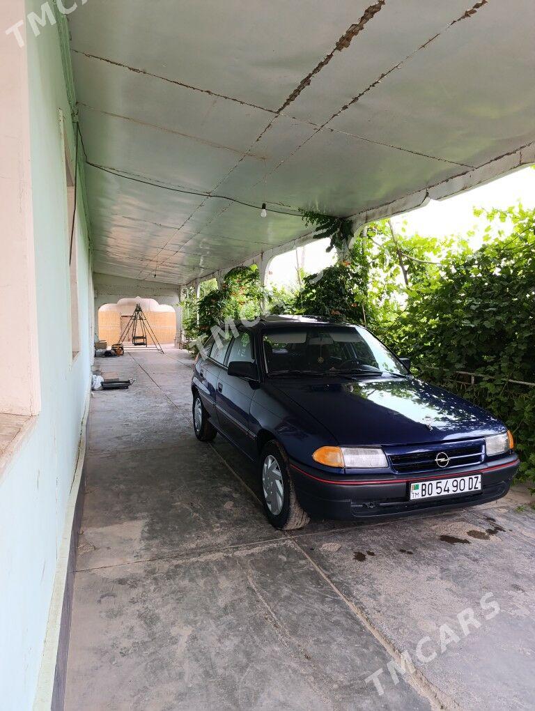 Opel Astra 1994 - 45 000 TMT - Gubadag - img 2