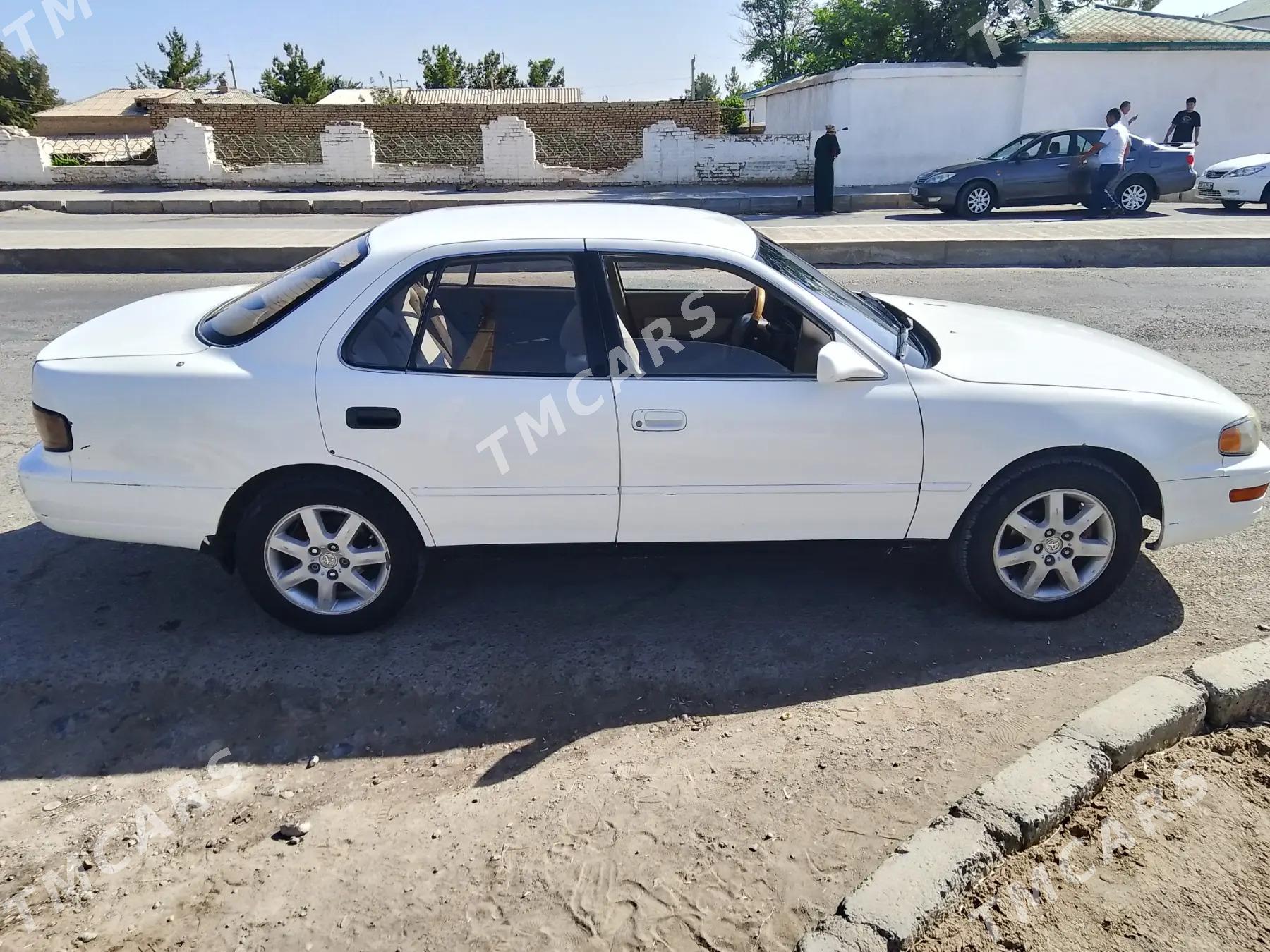 Toyota Camry 1993 - 70 000 TMT - Гарабекевюл - img 4