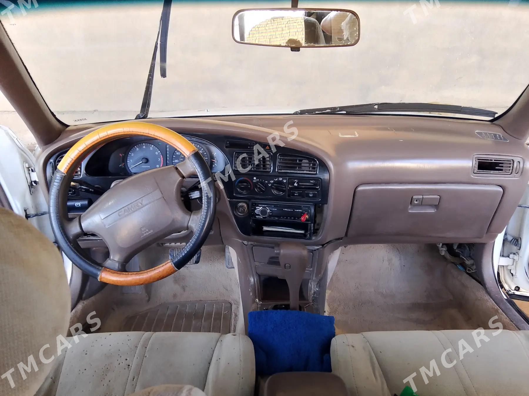 Toyota Camry 1993 - 70 000 TMT - Гарабекевюл - img 2