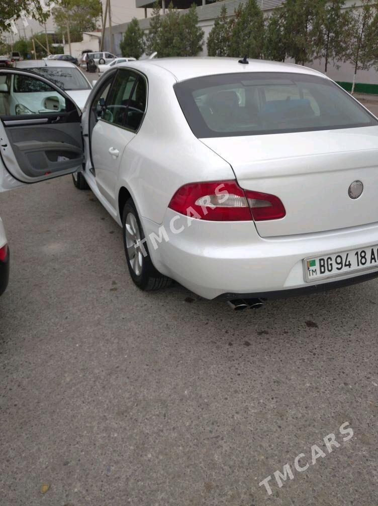 Skoda Superb​ 2010 - 120 000 TMT - Aşgabat - img 3