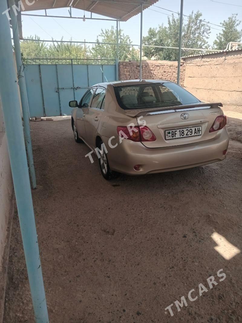 Toyota Corolla 2010 - 124 000 TMT - Теджен - img 2