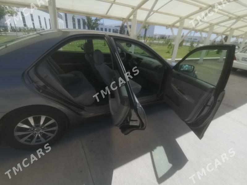 Toyota Camry 2003 - 150 000 TMT - Гурбансолтан Едже - img 2