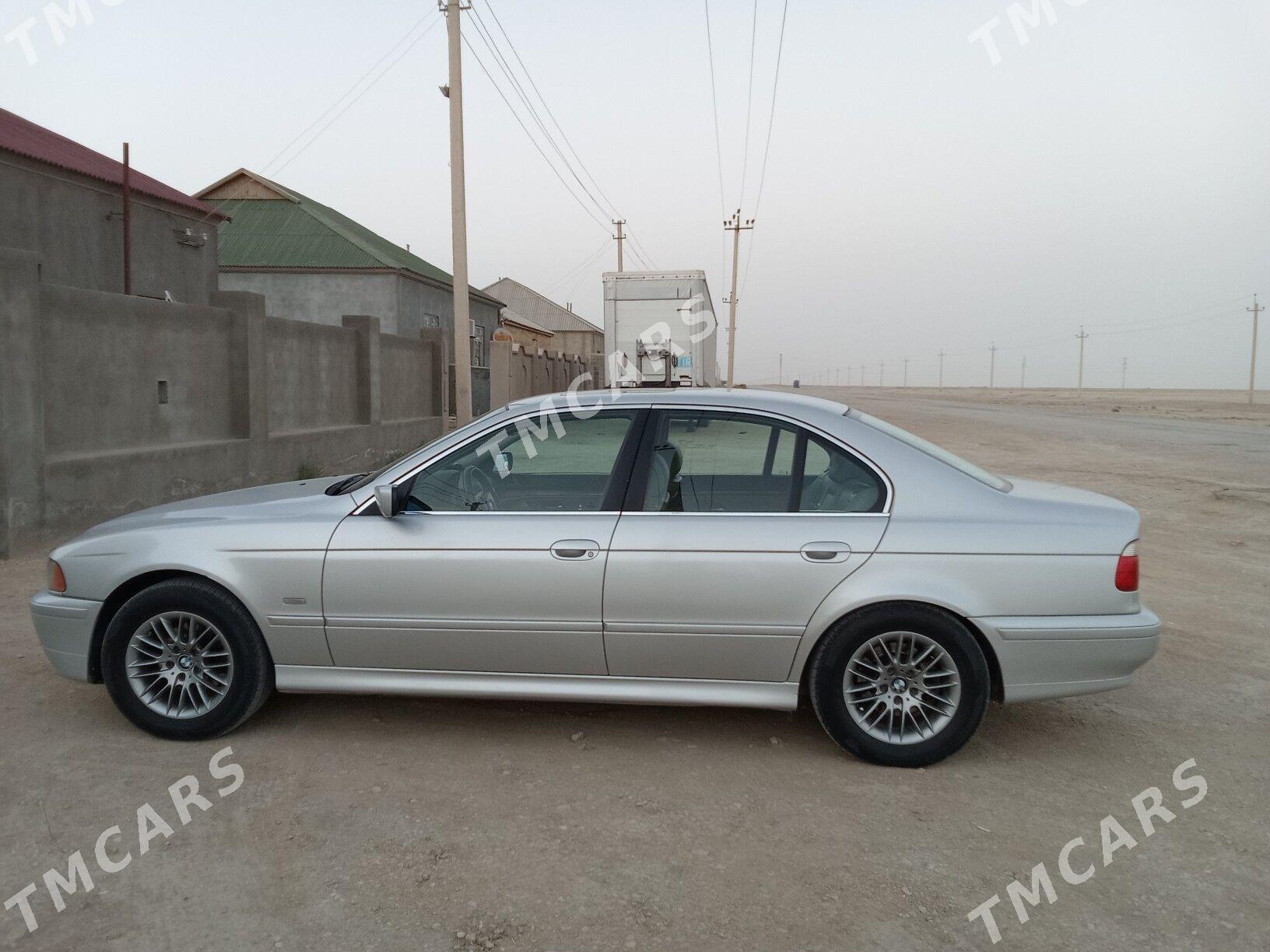 BMW 525 2003 - 130 000 TMT - Gumdag - img 7
