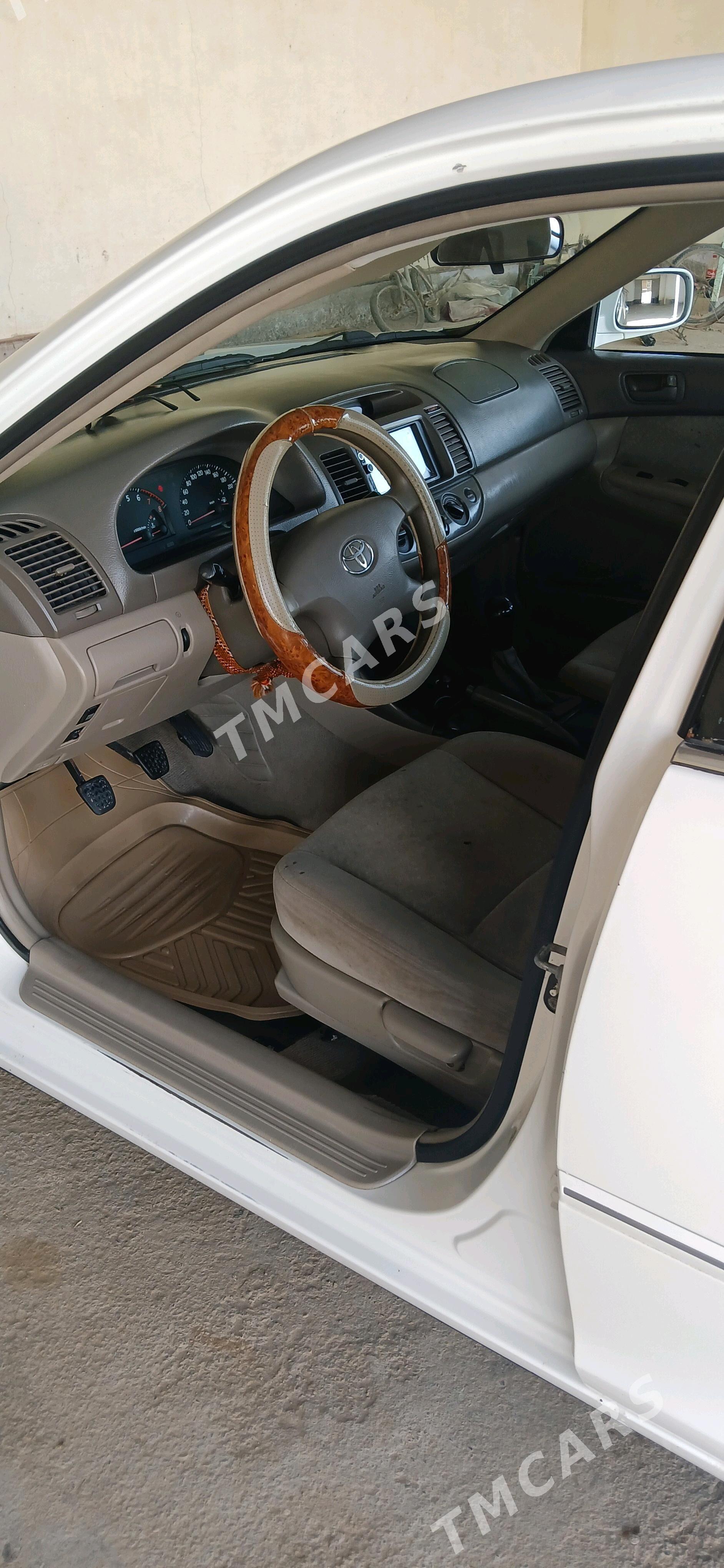 Toyota Camry 2003 - 125 000 TMT - Babadaýhan - img 6