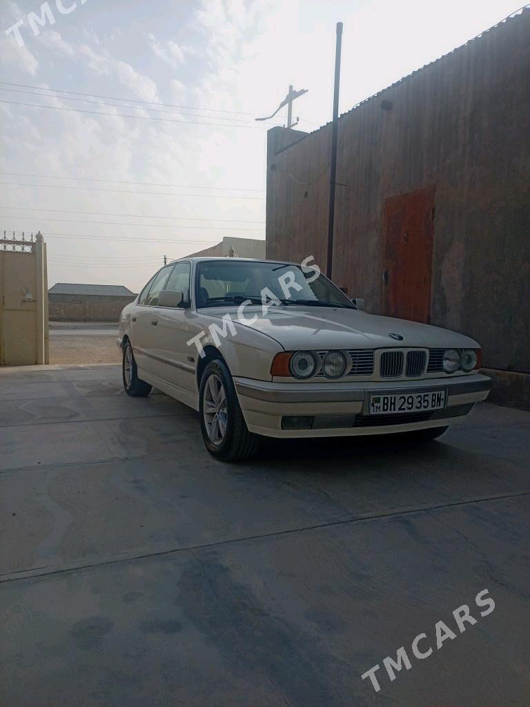 BMW 525 1989 - 65 000 TMT - Gumdag - img 2