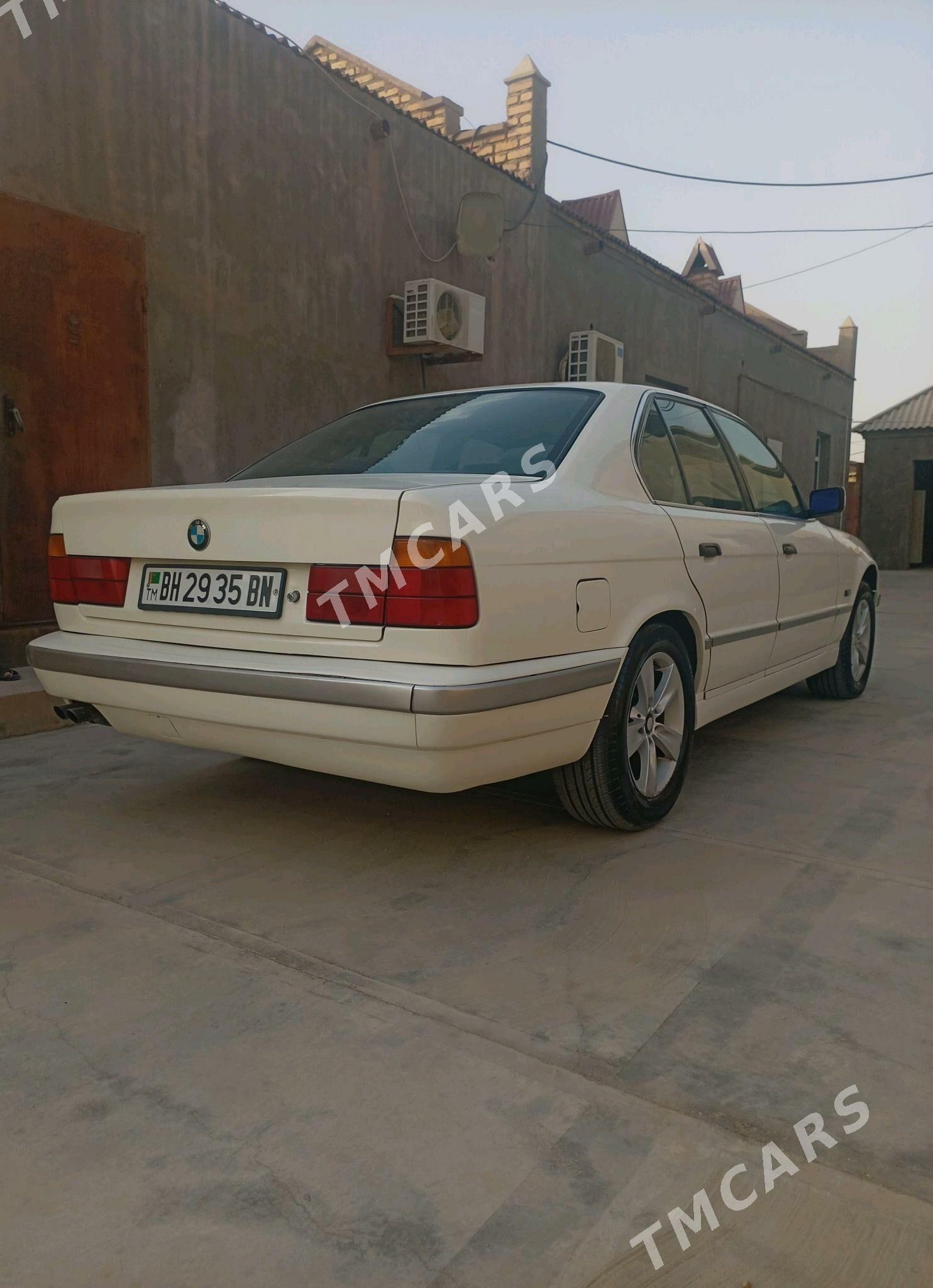BMW 525 1989 - 65 000 TMT - Gumdag - img 4