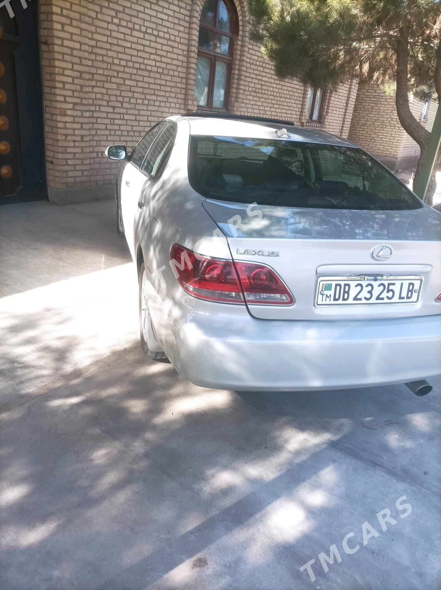 Lexus ES 330 2004 - 190 000 TMT - Дянев - img 8