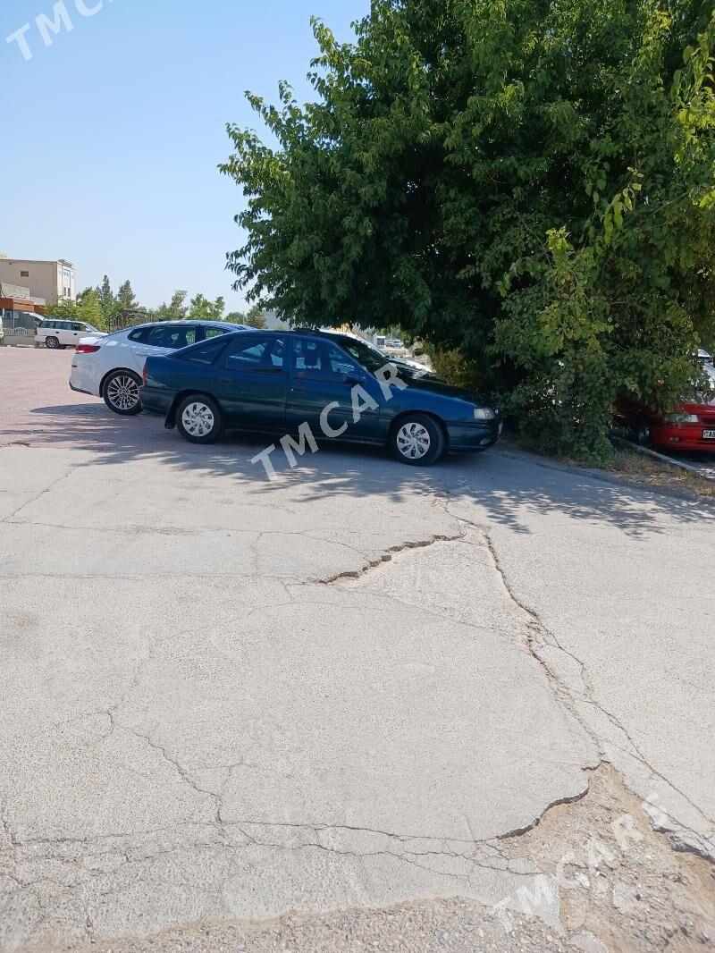 Opel Vectra 1994 - 38 000 TMT - Мары - img 4