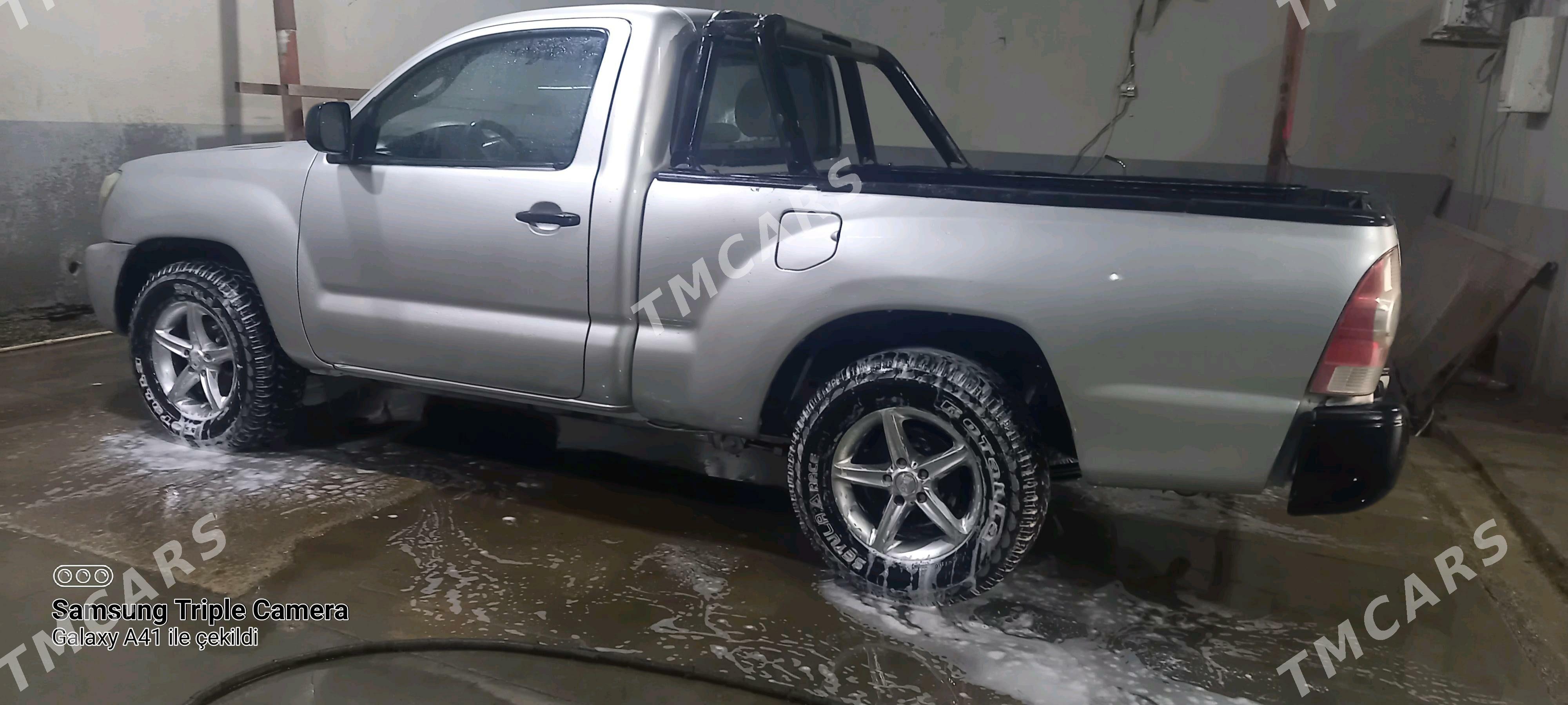 Toyota Tacoma 2010 - 100 000 TMT - Mary - img 3