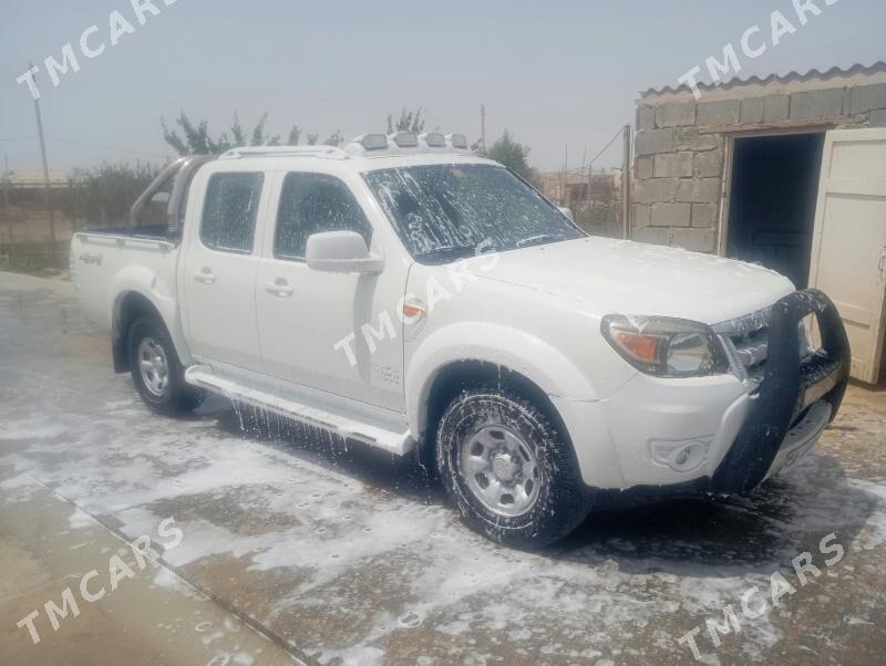 Ford Ranger 2010 - 170 000 TMT - Etrek - img 4