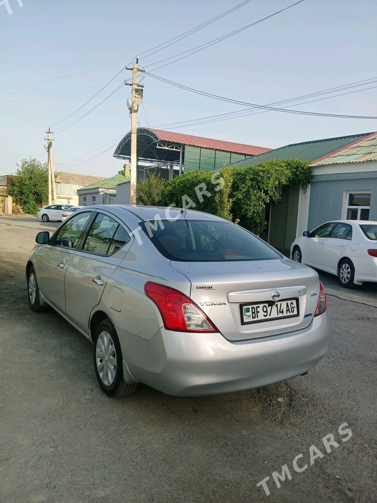 Nissan Versa 2012 - 115 000 TMT - Aşgabat - img 2