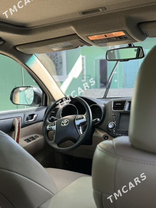 Toyota Highlander 2011 - 350 000 TMT - Aşgabat - img 2