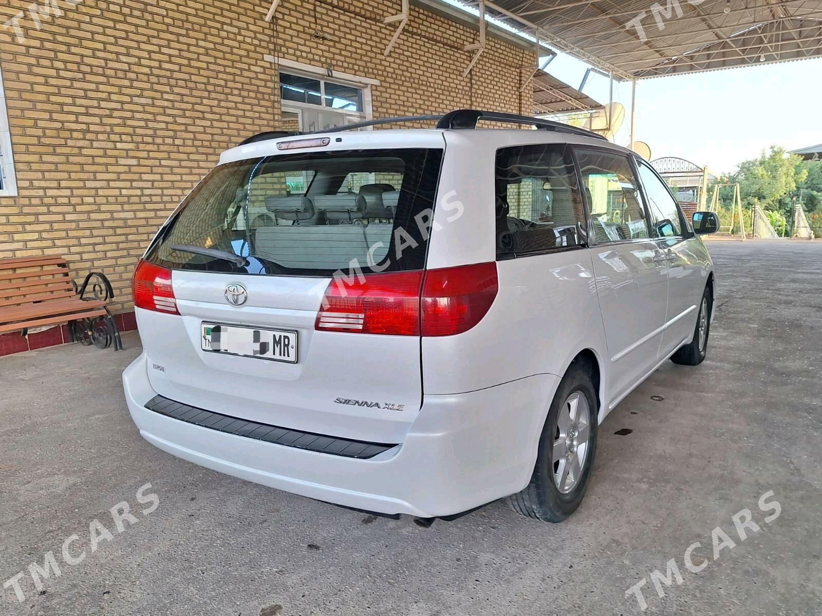 Toyota Sienna 2005 - 240 000 TMT - Мары - img 3