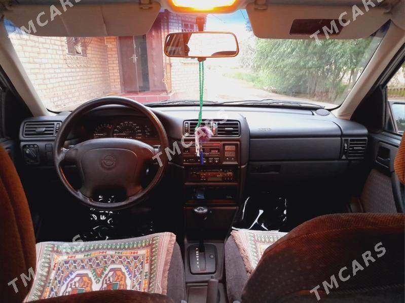 Opel Vectra 1995 - 70 000 TMT - Köneürgenç - img 3