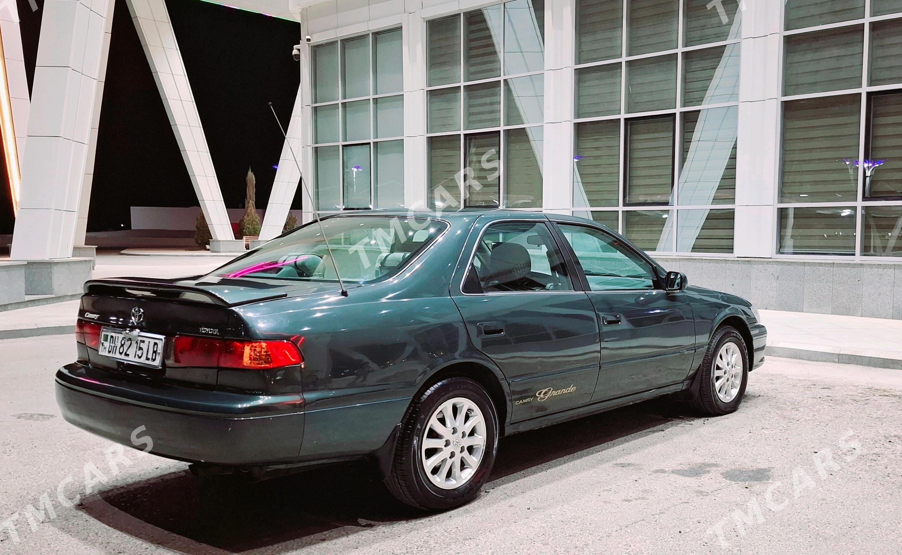 Toyota Camry 2000 - 150 000 TMT - Туркменабат - img 2