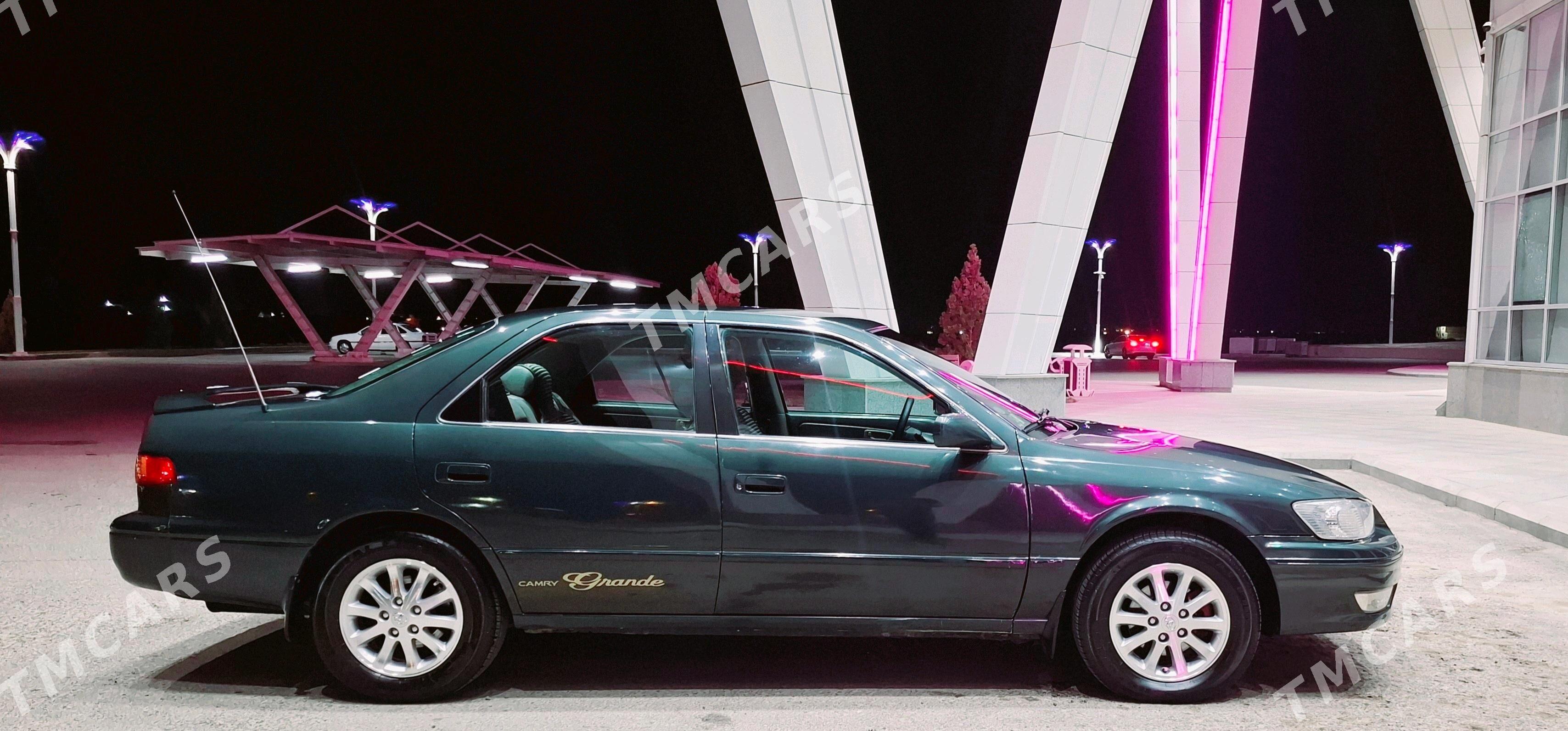 Toyota Camry 2000 - 150 000 TMT - Туркменабат - img 5