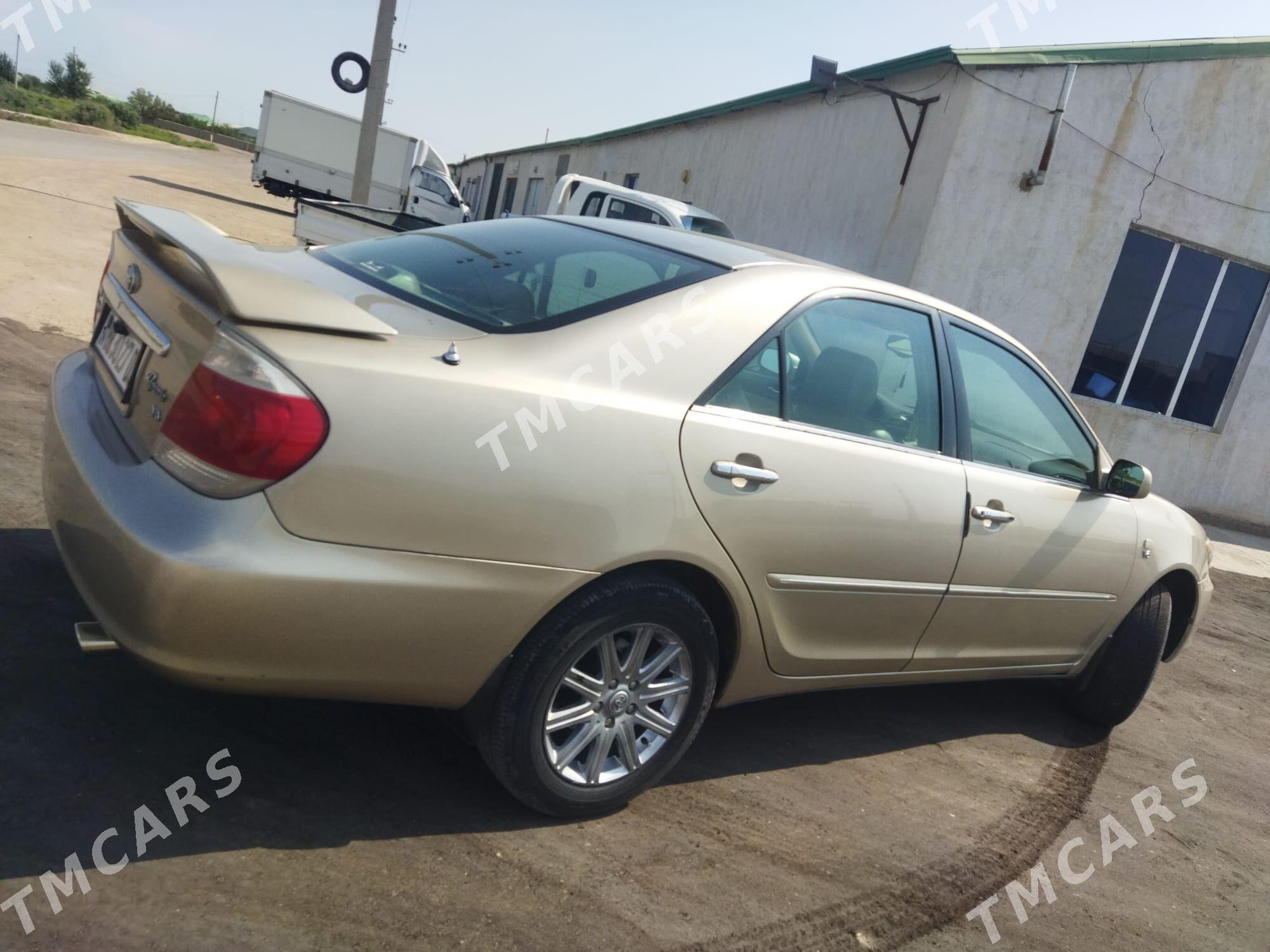 Toyota Camry 2004 - 190 000 TMT - Daşoguz - img 3