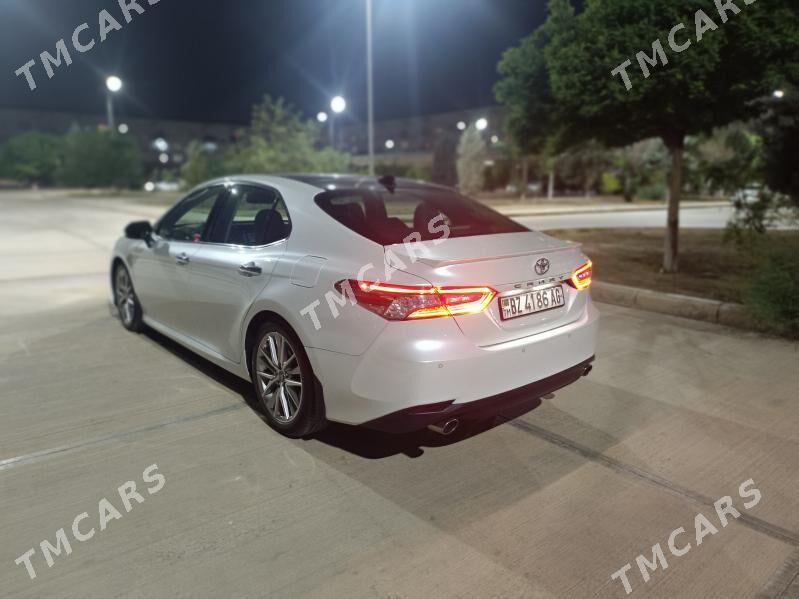 Toyota Camry 2018 - 430 000 TMT - Aşgabat - img 6