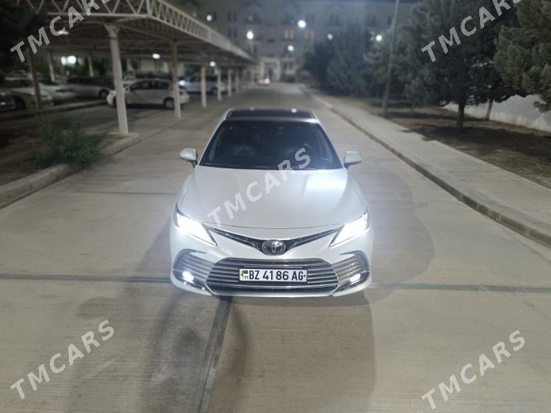 Toyota Camry 2018 - 430 000 TMT - Aşgabat - img 8