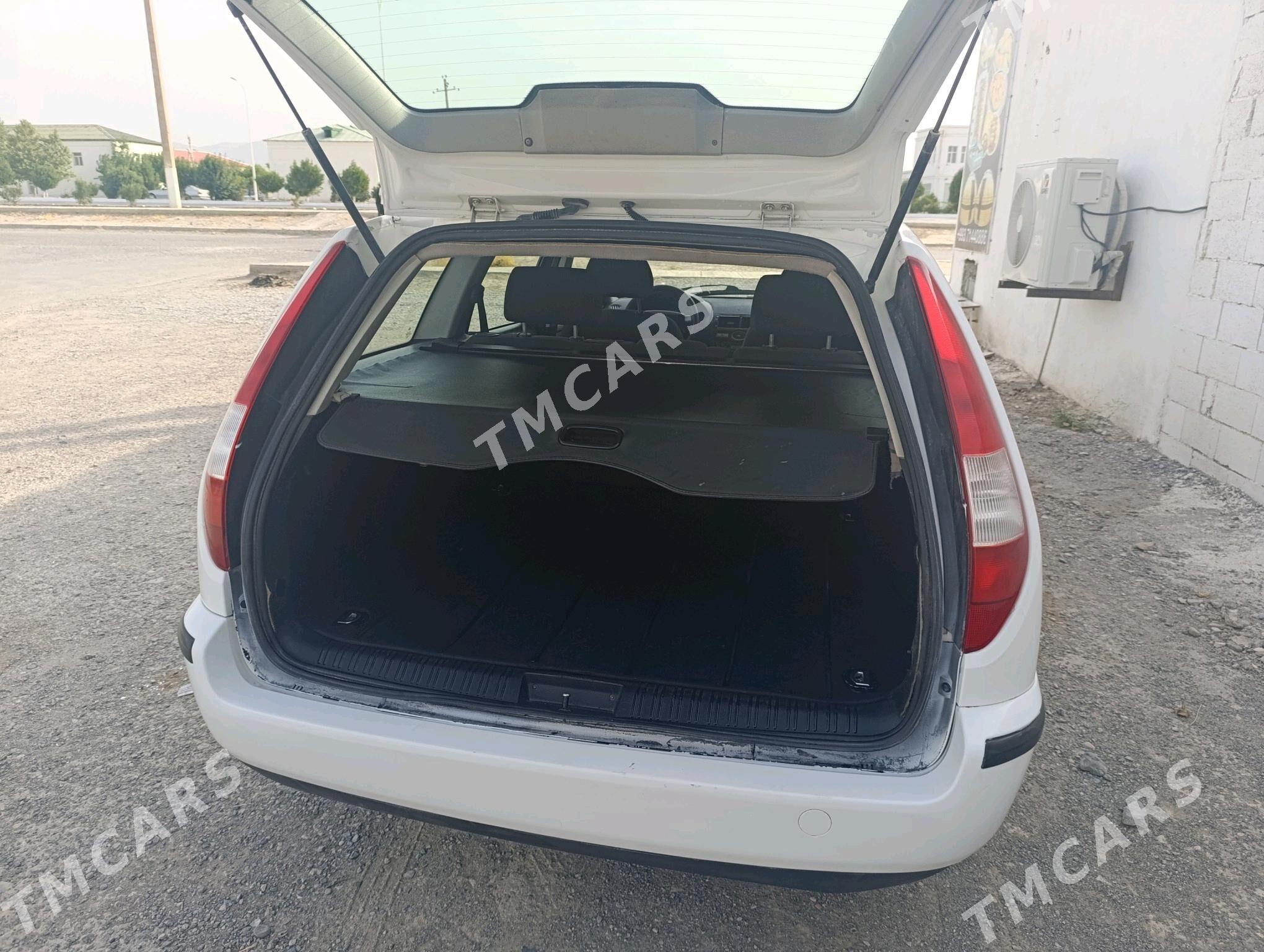 Ford Mondeo 2004 - 50 000 TMT - Gyzylarbat - img 1