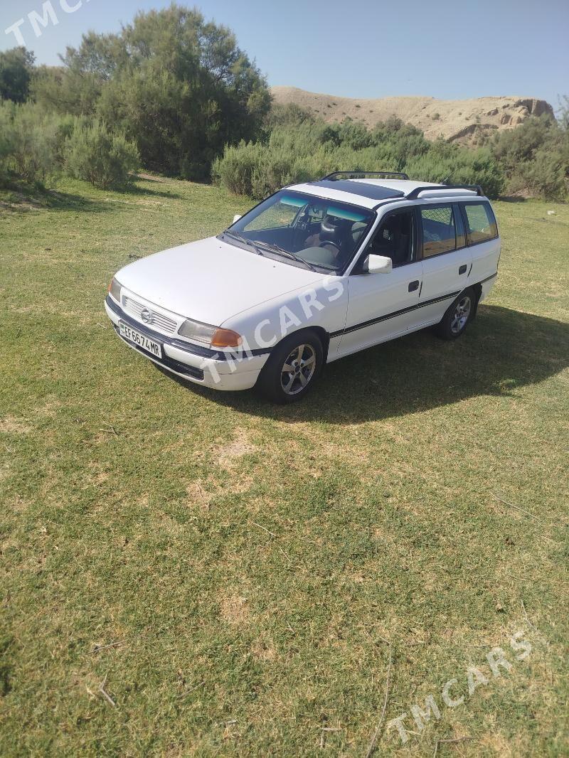 Opel Astra 1992 - 50 000 TMT - Mary - img 2