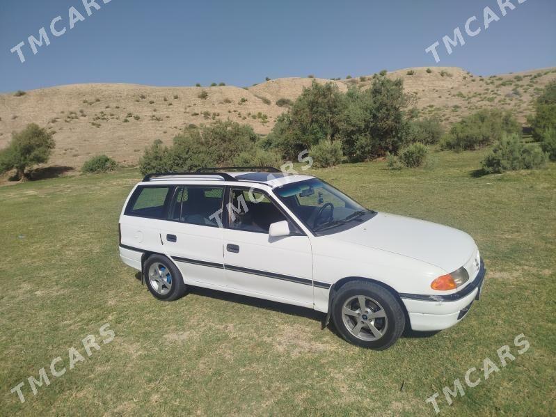 Opel Astra 1992 - 50 000 TMT - Mary - img 6